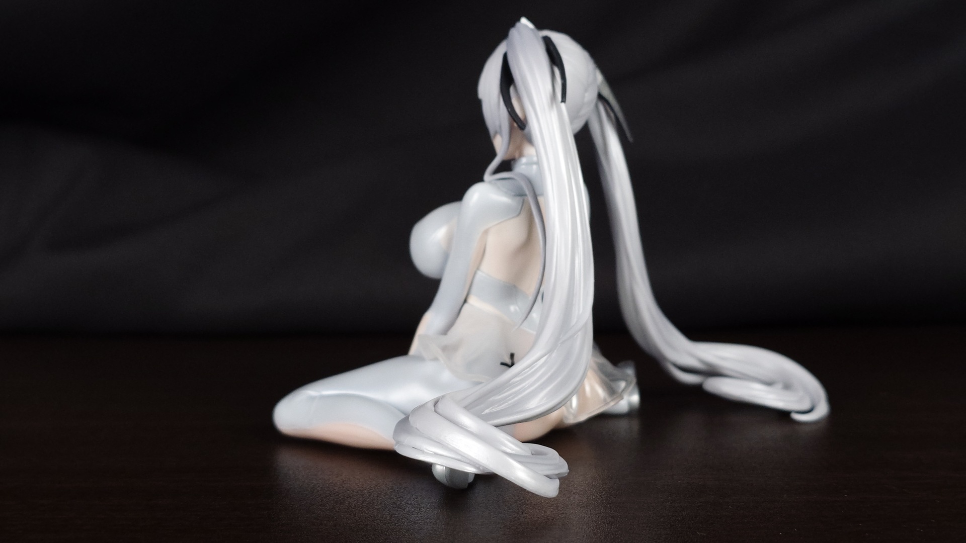 勝利の女神NIKKE シンデレラ フィギュア 側面2